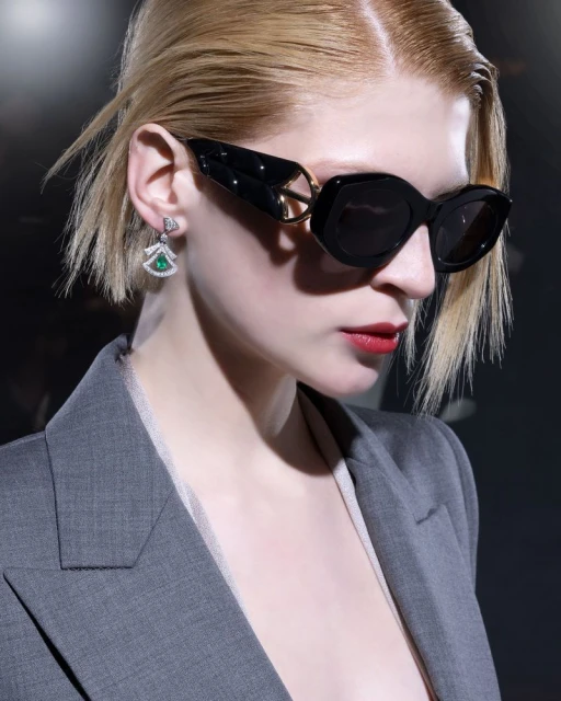 BE SOME KIND OF SUPERSTAR