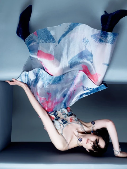 Tender and Light: The Most Feminine Trends of Spring–Summer 2025