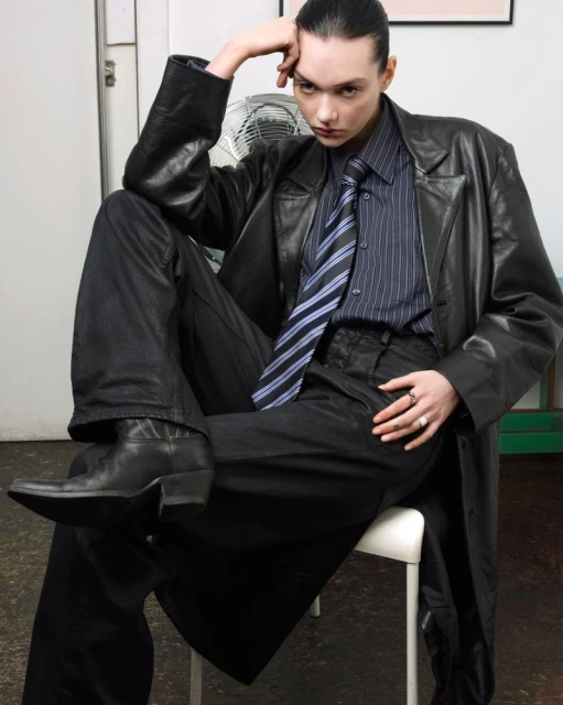 Les caractères ou les mœurs de ce siècle