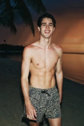 Summer 25 NH Campaign