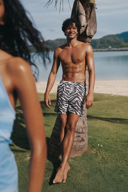 Summer 25 NH Campaign