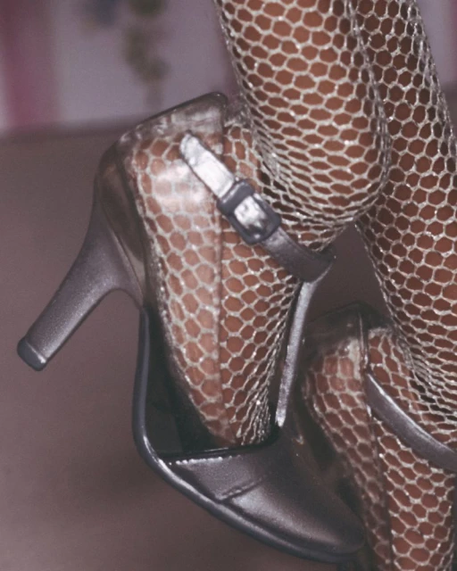 MINIATURE DOLLS BY LEA WILBRAND & AL ...