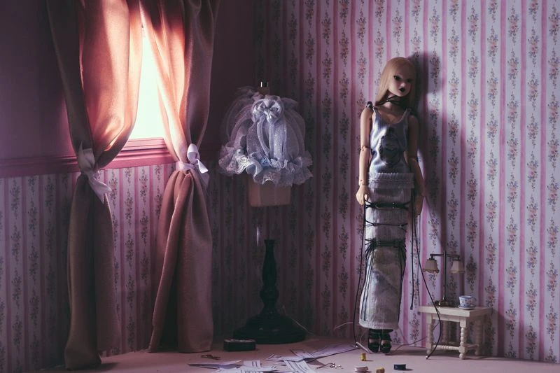 MINIATURE DOLLS BY LEA WILBRAND & AL ...