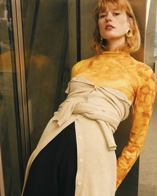 When time holds - A pause between mo ...