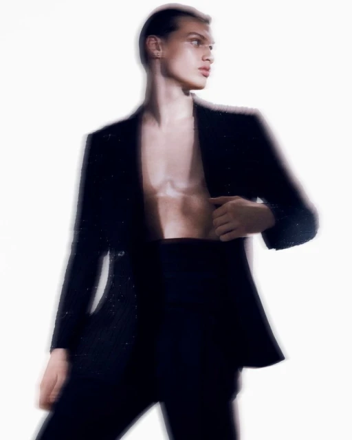 EXCLUSIVE EDITORIAL CAPTURED BY VINC ...