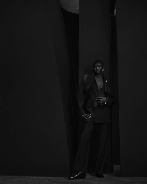 Elegancia en Fluidez