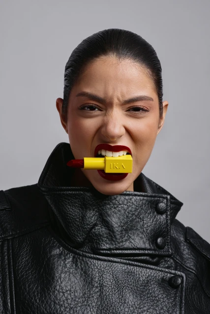 Commercial retouching for IKA