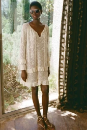 Zara Lookbook May 2025