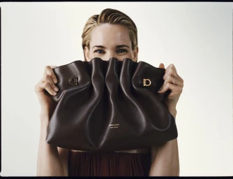 Leslie Bibb: Next in Line