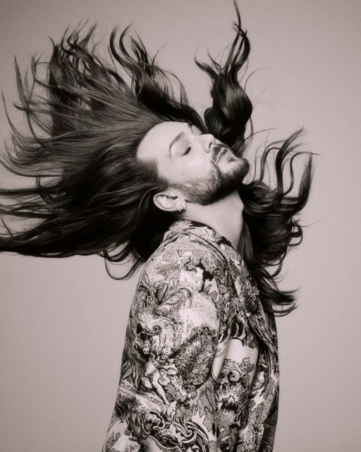 Spotlight x Riccardo Simonetti