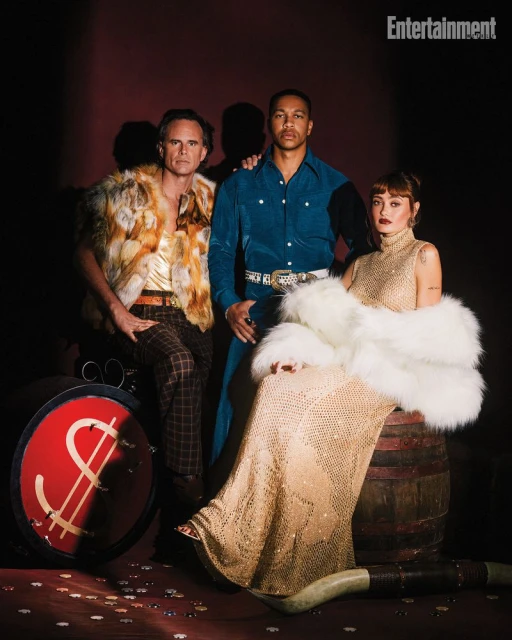 Viva New Vegas: Fallout stars go all ...