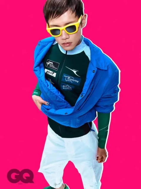 불꽃놀이처럼 터지는 컬러 팔레트의 향연