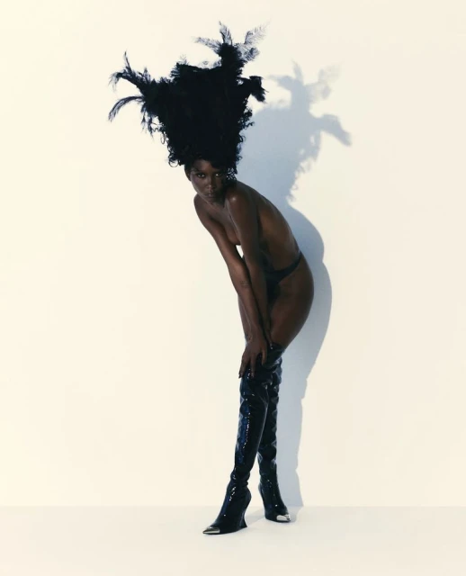 Mahany Pery by Mar+Vin