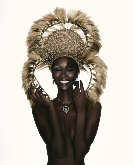 Mahany Pery by Mar+Vin