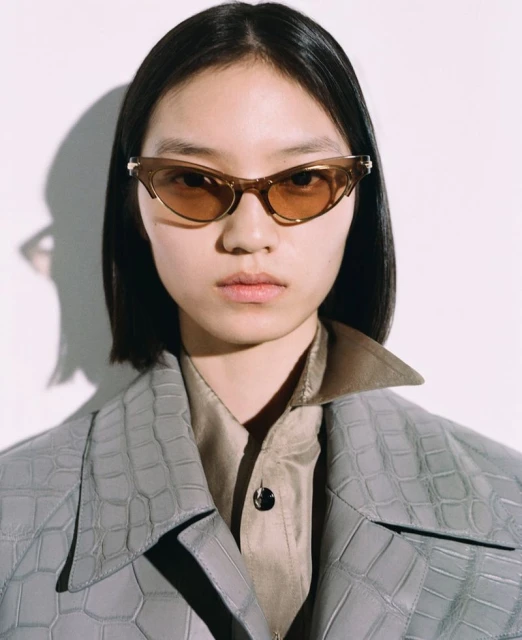 FANZINE 001 BY LOUISE TROTTER