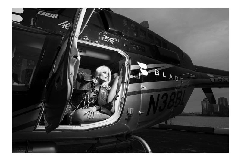 Confessional N.02 Women’s Magazine F ...