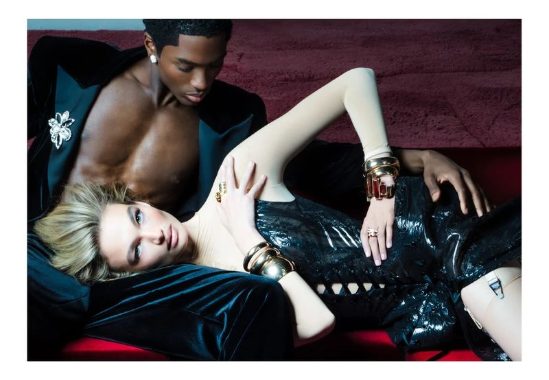 Confessional N.02 Women’s Magazine F ...