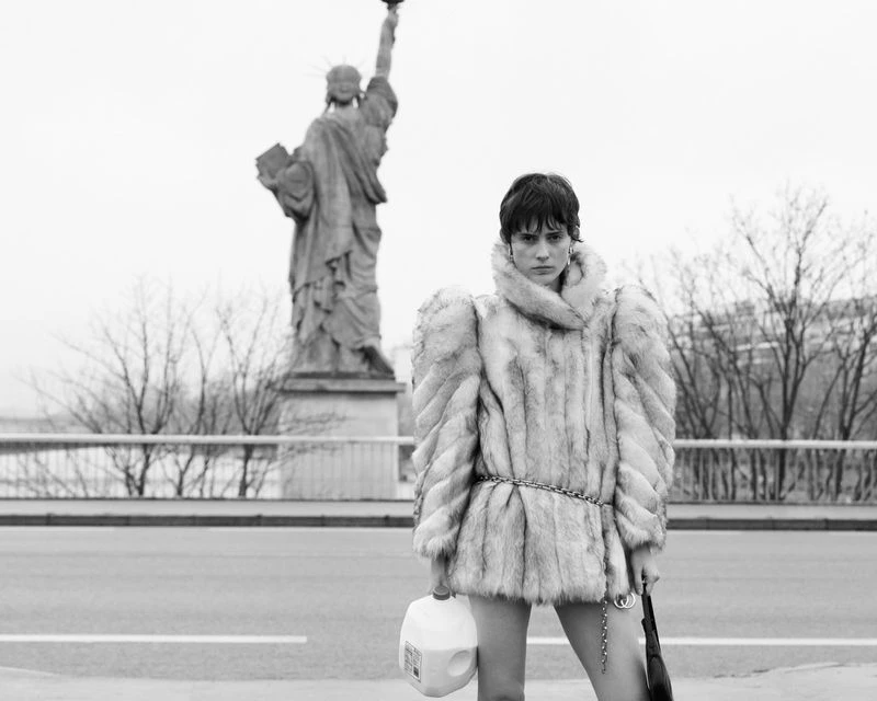 Cycling Through Paris