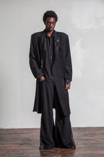 INTODUSK AW 2026 - RESOLUTE