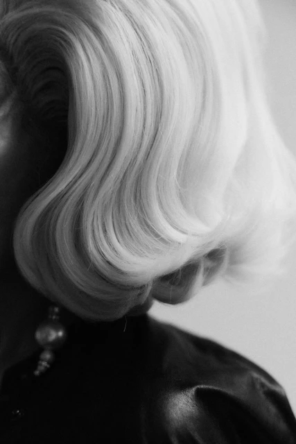 Amanda Lepore - Architect of Glam