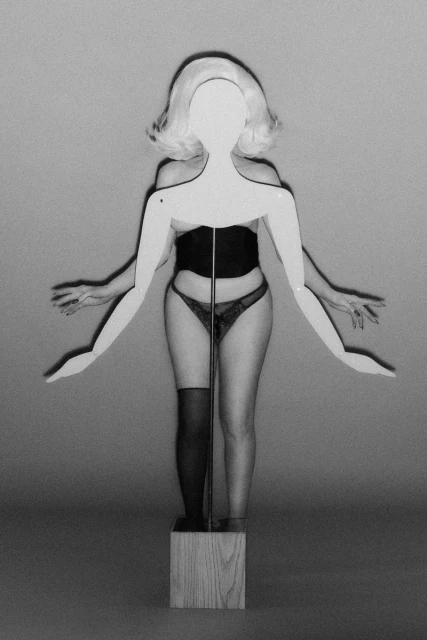 Amanda Lepore - Architect of Glam