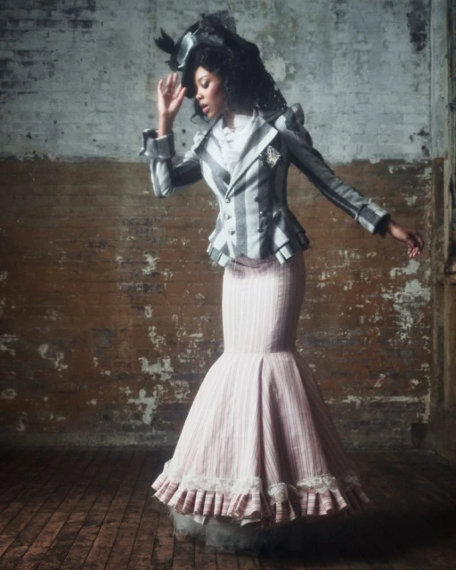 Maxwell Bresler ARCADIA - Debut Cou ...