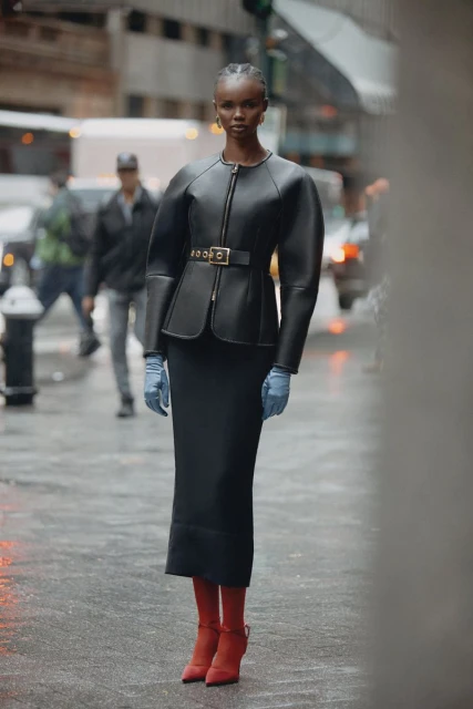 Her Lens, Chapter Two