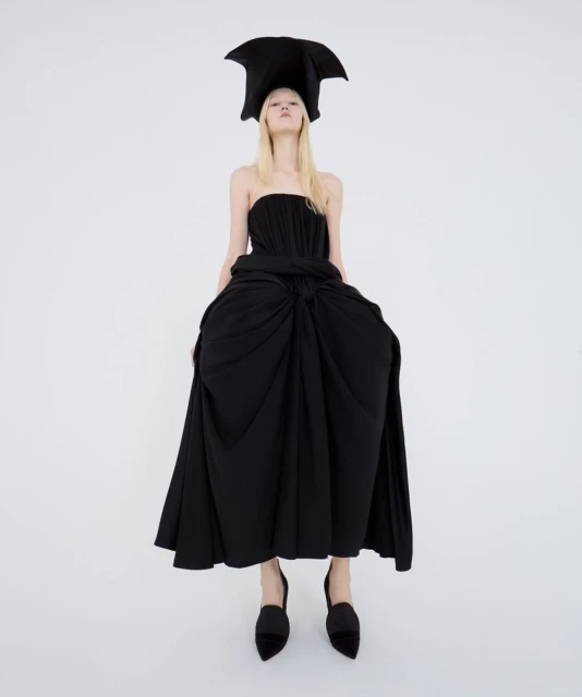 SENSE AND SENSIBILITY- Dior Special