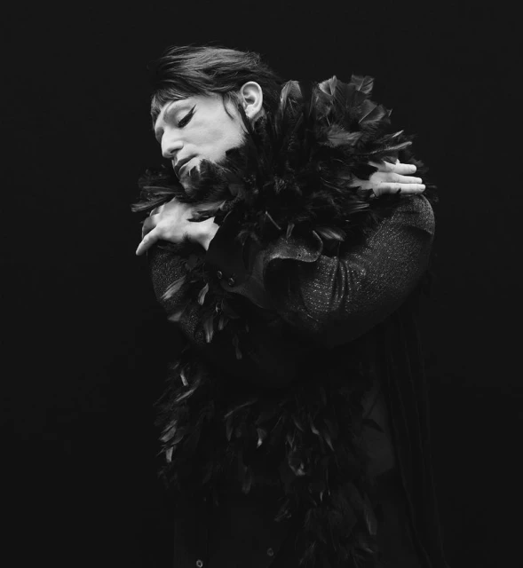 NICOLAS MAURY INTERPETS MUSIC ICONS