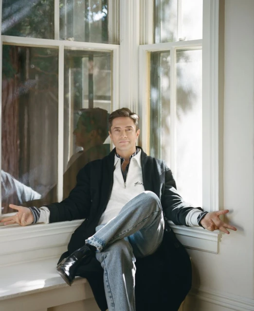 Topher Grace in conversation with Ho ...