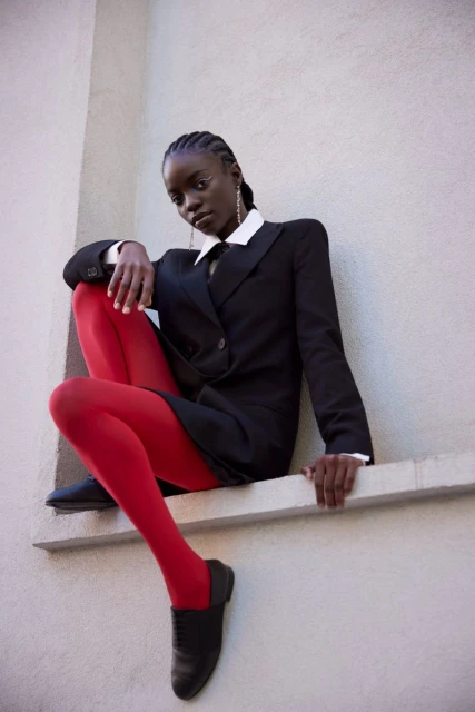 8x elegante looks met een gewaagd kl ...