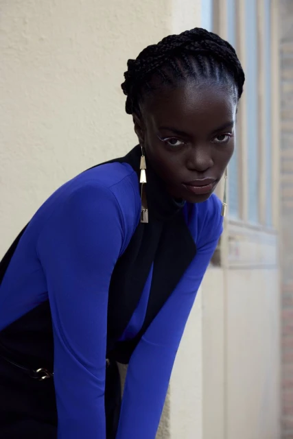 8x elegante looks met een gewaagd kl ...