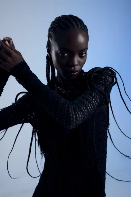 8x elegante looks met een gewaagd kl ...