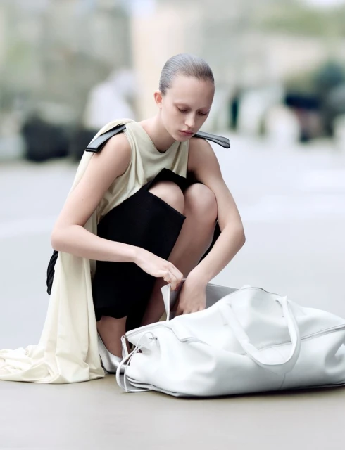 Heroine Magazine Issue 24