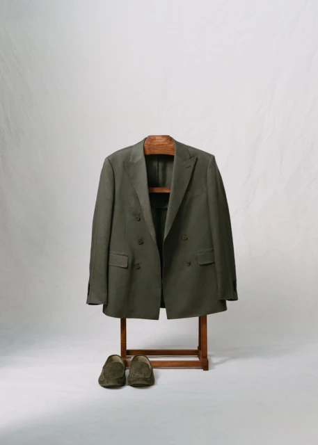 Mango Man Essentials