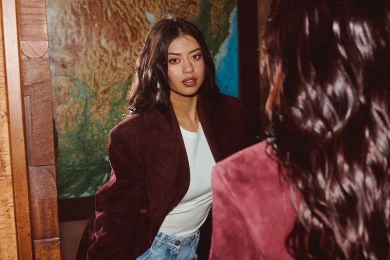 Amber Midthunder in conversation with Ayo Edebiri