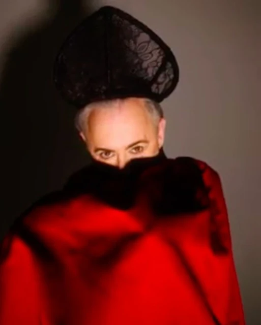 The Art of Playing ALAN CUMMING