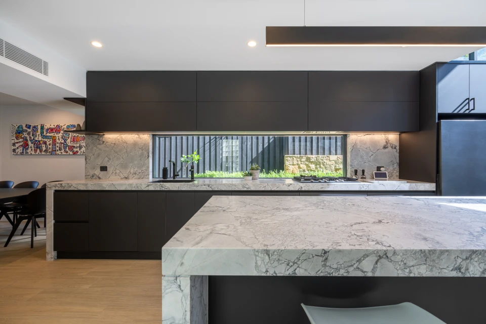 Stuart Street, Manly