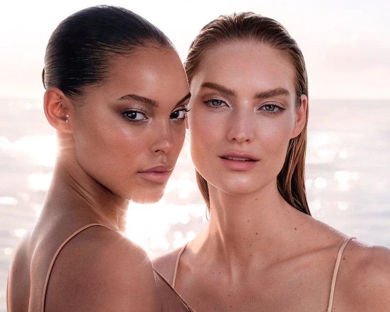 Ethereal Eyes™ Eyeshadow Palette: Th ...