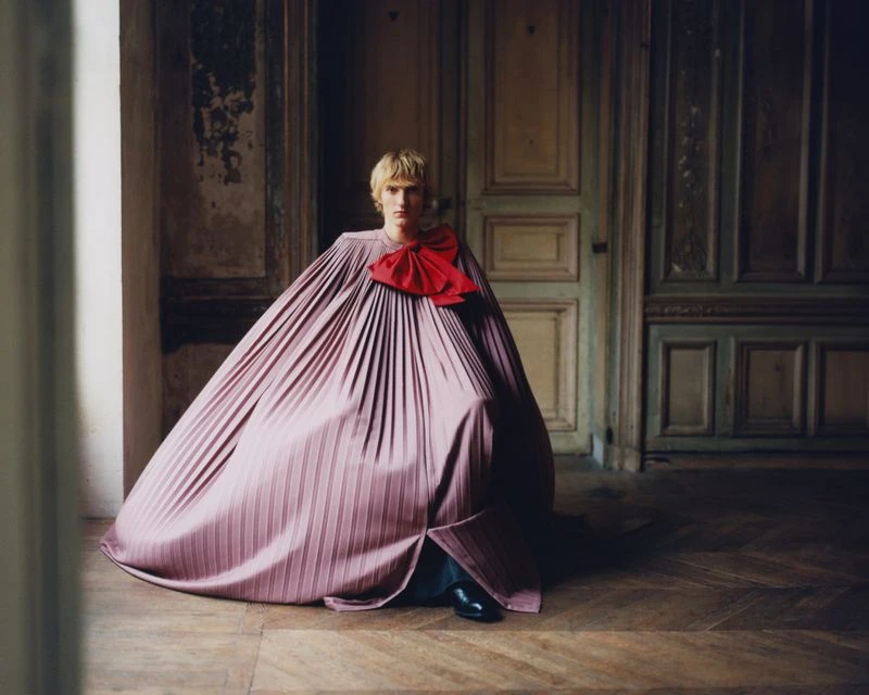 SOMETHING LIKE COUTURE