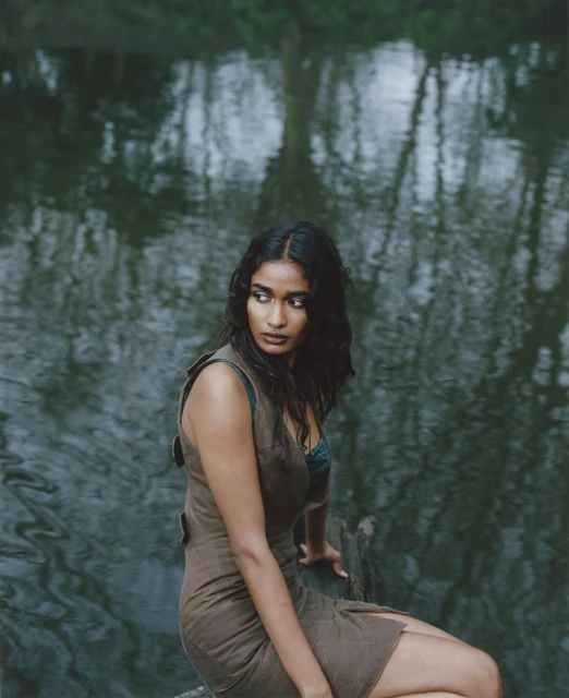 Bog Fashion: The Designers Collabora ...