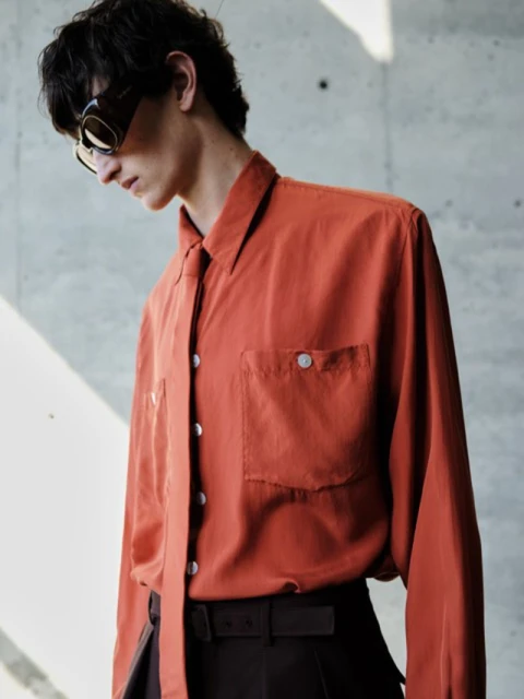 Fashion Becomes Art Issue