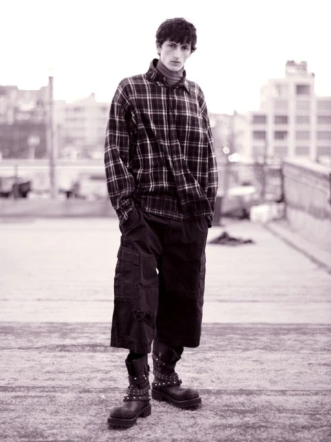 Fashion Becomes Art Issue