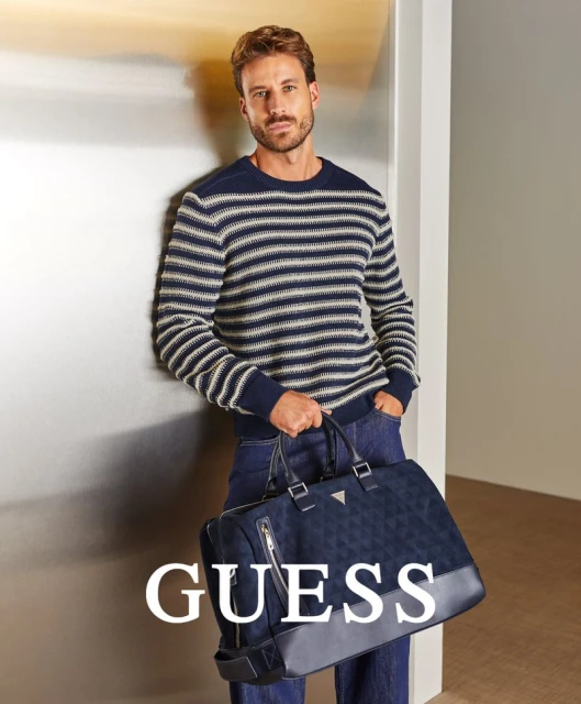 Statement fashion starts with GUESS ...
