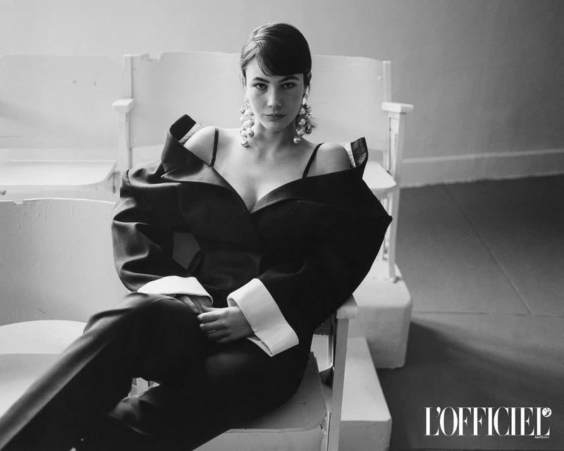 Grace Burns Refuses to Be Boxed In