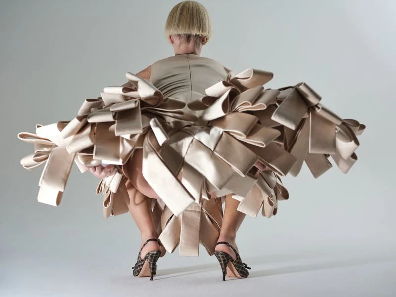 ANATOMIE NEVIDITELNÉHO