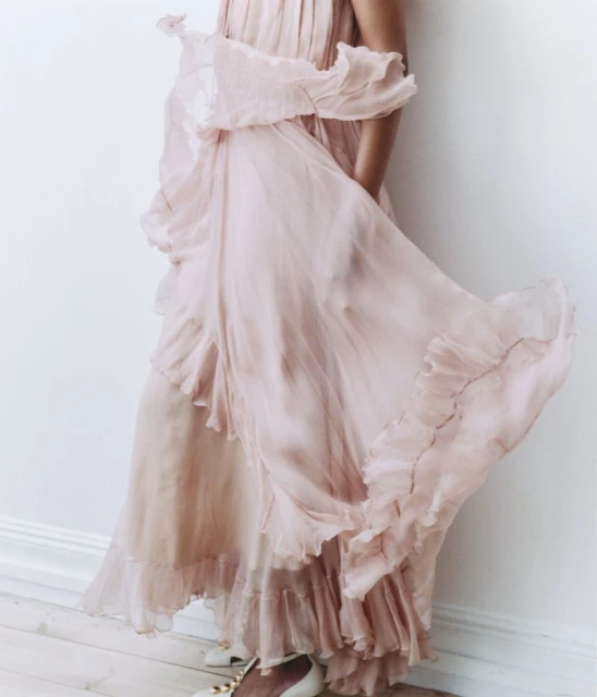 Manifesto April 2026 Main Fashion