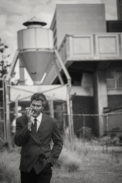 Against the Wire for Salut Les Garçons