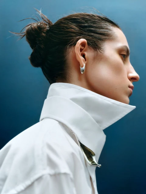 How to style a white shirt