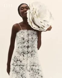 Aura Alba, Da Natura: Dos Campos Floridos à Fashion Icon